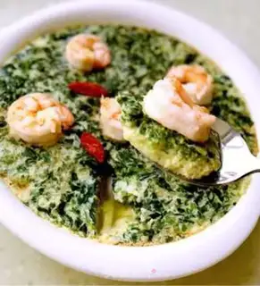 Make Spinach shrimp spa eggs step 8
