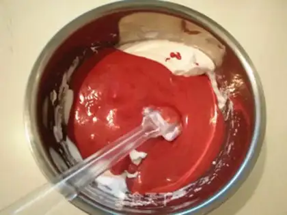 Make Six-inch velvet twirl cake step 9