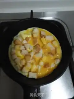 Make Toast omelet step 3
