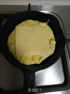 Make Toast omelet step 4