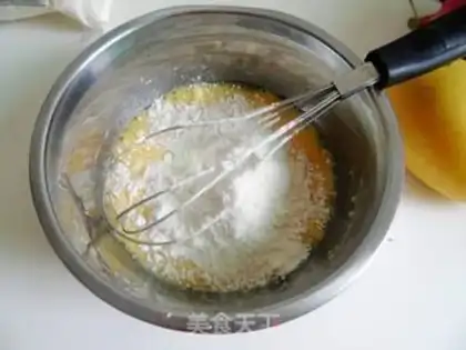 Make Fruit box cake step 2