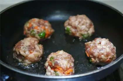 Make Tomato-prey step 3