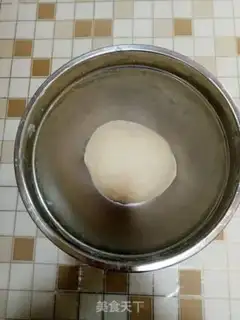 Make Fresh meat bread step 1