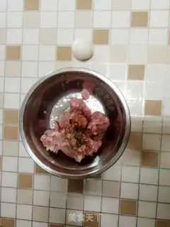 Make Fresh meat bread step 2