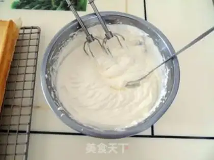 Make Fruit box cake step 10