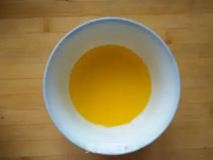 Make Rose crystal mango mousse step 1