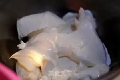 Make Fresh cheese-fruit step 1