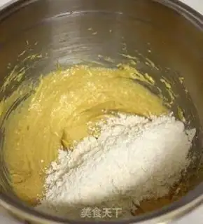 Make Rose bread step 3