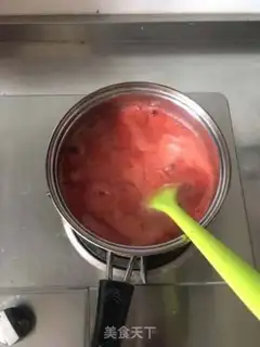 Make Strawberry sauce step 5