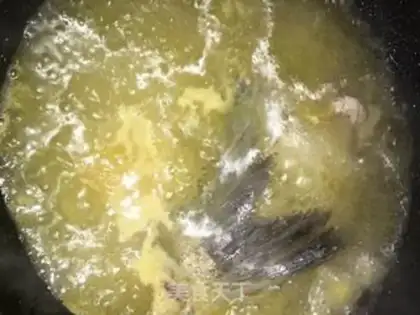 Make Spicy peppers, squirm fish step 3