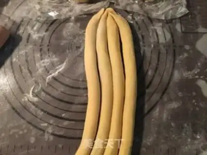 Make Bean-saloon bread step 7