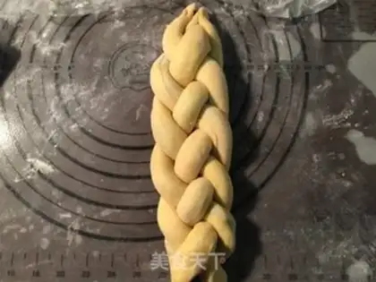 Make Bean-saloon bread step 8
