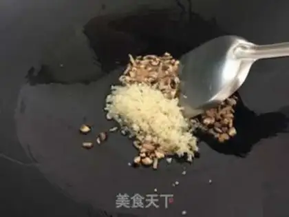 Make Garlic pasta roast eggplant step 5