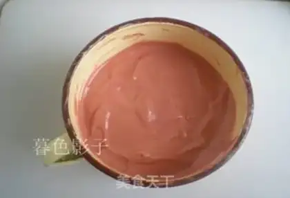 Make Red velvet cream rolls step 9