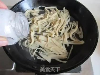 Make A thousand onions step 1