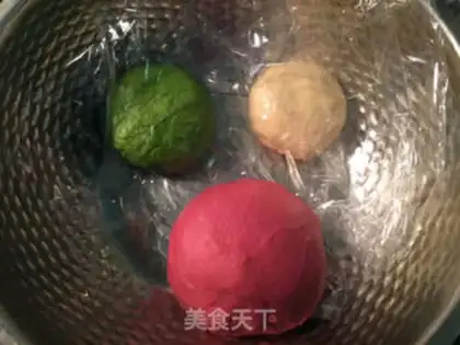 Make Mini melon toast step 2