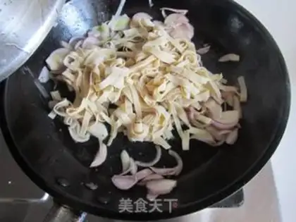 Make A thousand onions step 5