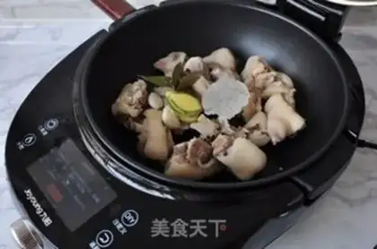 Make Red burning pig hoof step 3