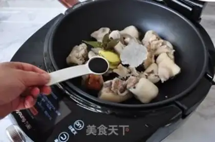 Make Red burning pig hoof step 6