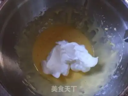 Make Cotton cream cupcakes step 5