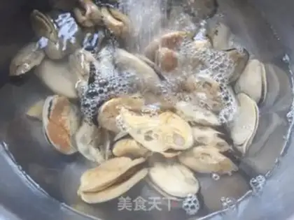 Make Garlic cheese sips step 2