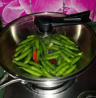 Make Salty peas step 4