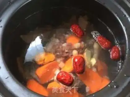 Make Suffering bean hog soup step 1