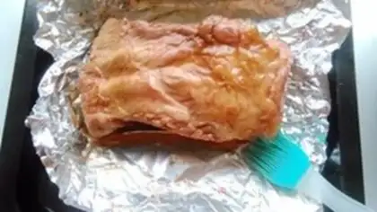 Make Fork sauce and ribs step 8