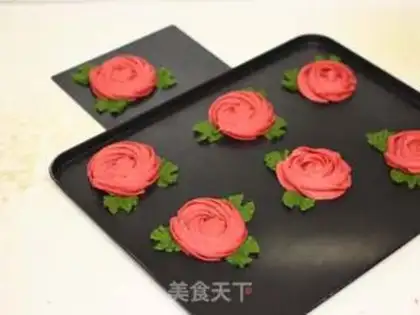 Make Rose cookies step 6