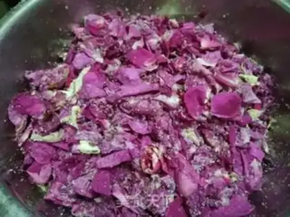 Make Rose bread step 1