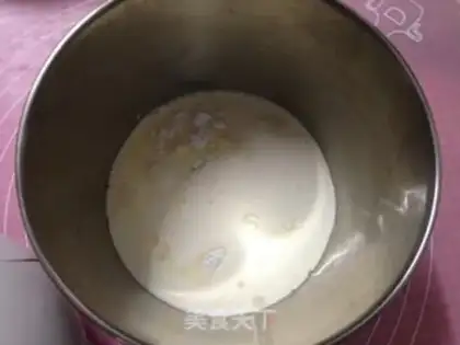 Make Red velvet cake rolls step 0