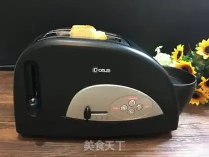 Make Banana toast sandwich step 2