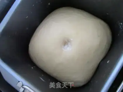 Make Rose bread step 8