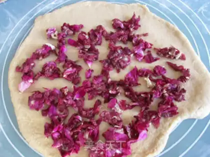 Make Rose bread step 10