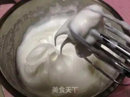 Make Red velvet cake rolls step 11