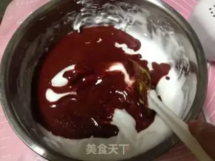 Make Red velvet cake rolls step 12