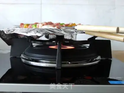 Make Five-coloured vegetable meat string step 3
