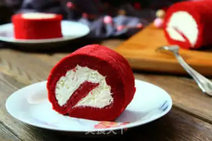 Make Red velvet cake rolls step 20