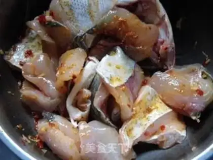 Make Spicy water for the fish tofu step 1