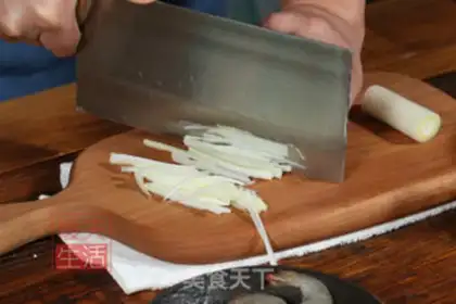 Make A cold, bitter melon step 2