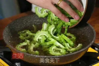 Make A cold, bitter melon step 3