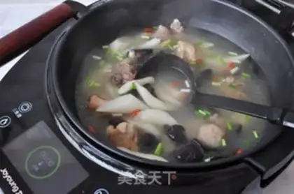 Make Chicken leg soup step 13