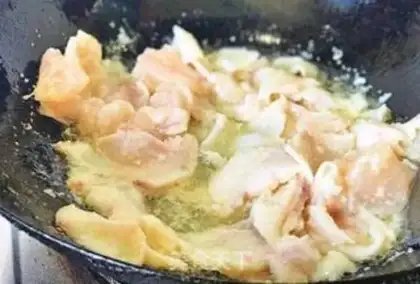Make Snow pickles for the white and black fish step 3