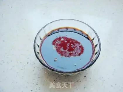 Make raisin red sugar step 1