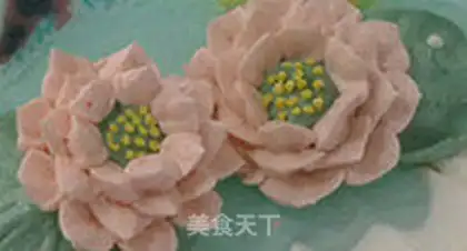 Make A flower cake step 5