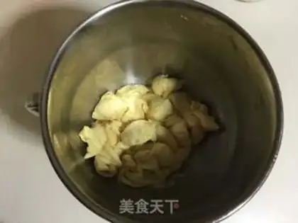 Make Light cream toast step 1