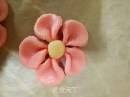 Make Flower cookies step 8