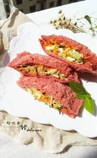 Make Pink pocket sandwich step 8