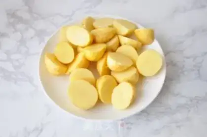 Make Crack potatoes step 1