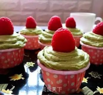 Make Cake with tea and cream step 19